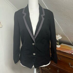 Maurices Women’s 2‎ Button Blazer with pockets and cute sleeve design size M